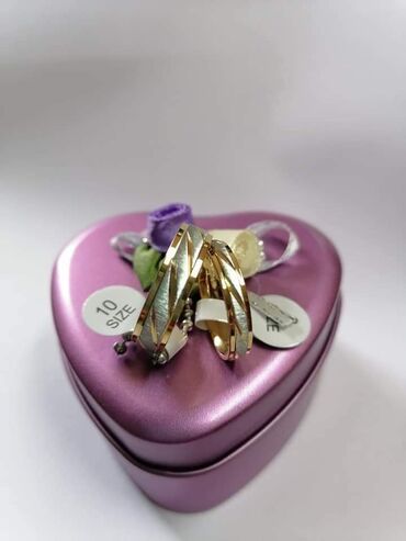 Prstenje: Vel 13
Cena 900 din/kom — 1