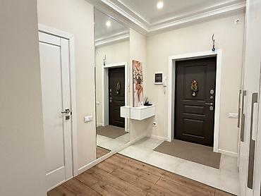 Продажа квартир: 3 комнаты, 117 м², 2 этаж — 6