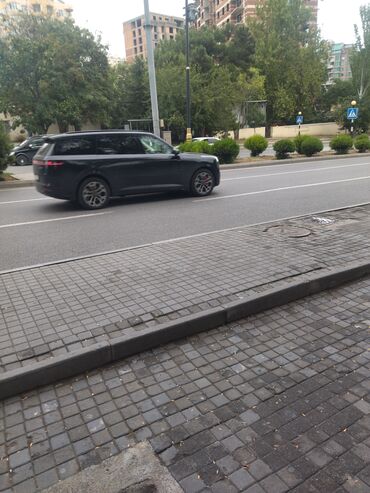 Həyət evi alıram: 28 May 2 otaqlı, 30 kv. m