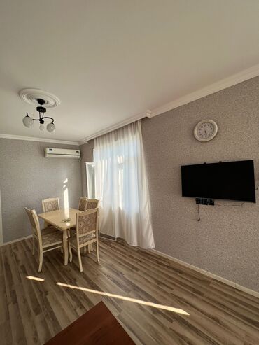 Günlük kirayə evlər: 140 kv. m, 5 otaqlı, İşıq, Su, Kanalizasiya -da lalafo.az — 9 Günlük kirayə evlər: 140 kv. m, 5 otaqlı, İşıq, Su, Kanalizasiya — 9