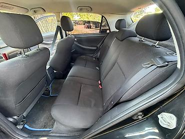 belarus 892 2: Toyota Corolla: 2004 г., 1.8 л, Механика, Бензин, Хэтчбэк — 6