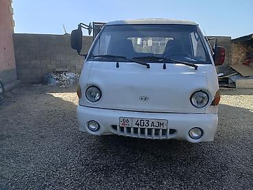 Hyundai H100 (Porter) — компактный грузовик с бортовой платформой