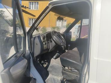 видном: Легкий грузовик, Ford, Б/у — 5