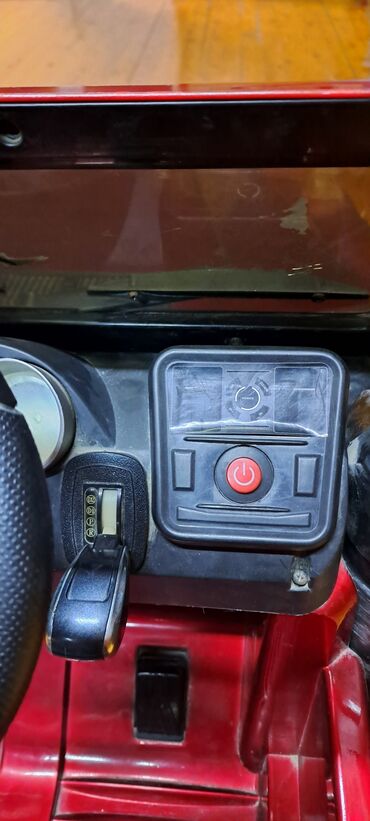 Uşaq üçün elektrik maşınları: Uşaq üçün elektriklə işləyən Mercedes-Benz G65 AMG tipli miniatür — 8