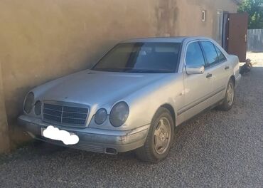 Mercedes-Benz: Mercedes-Benz CL 200: 1997 г., 2 л, Механика, Бензин, Седан