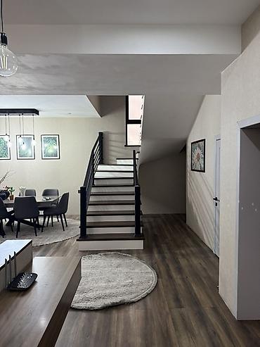 ecemide kiraye evler ucuz: 7 otaqlı, 220 kv. m — 6