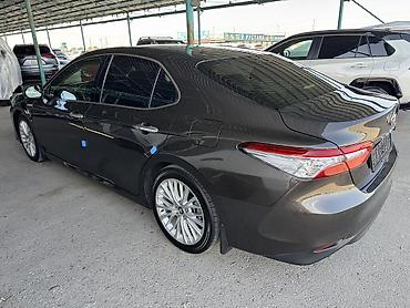 kia avella: Toyota Camry: 2019 г., 2.5 л, Вариатор, Гибрид, Седан — 4