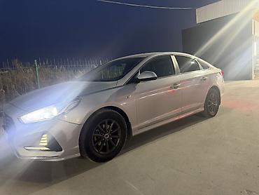 sequoia 2010: Hyundai Sonata: 2018 г., Седан — 6
