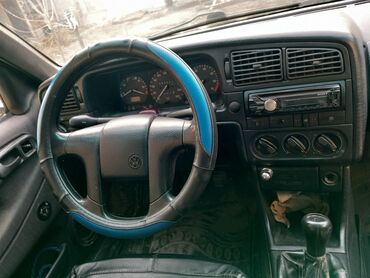 Volkswagen: Volkswagen Passat Variant: 1995 г., 1.8 л, Механика, Бензин, Универсал — 9