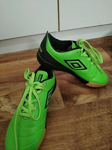 Patike: Umbro futsal patike – fluorescentno zelene - Brend: Umbro - Model — 11