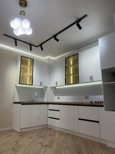 зеленый городок: 3 комнаты, 100 м², Элитка, 11 этаж, Евроремонт