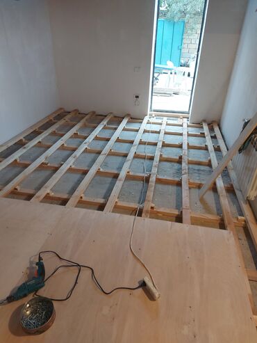 Döşəmə işləri: Мастер с 23-летним стажем! Качественно соберу черновой пол, уложу — 8
