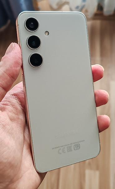 kitab alan: Samsung Galaxy S24, 128 GB, rəng - Gümüşü — 2