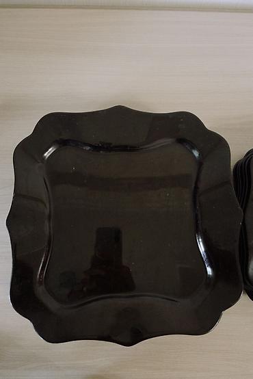dish sets: Набор квадратных тарелок из чёрного стекла небьющееся стекло в наборе — 5