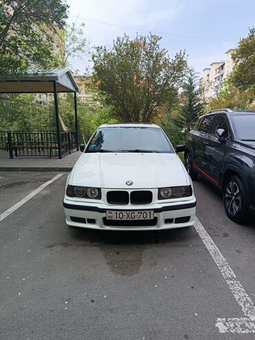 bmv f90: BMW 3 series: 1.8 l | 1991 il Sedan