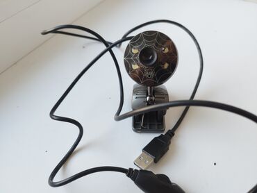 Видеокамеры: Камера для ПК, в хорошем состоянии, покупалась много лет назад