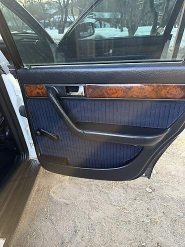 Audi: Audi S4: 1993 г., 2.3 л, Механика, Бензин, Седан — 22