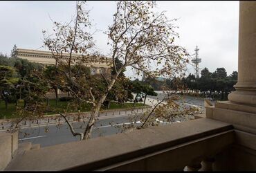 Köhnə tikili: Bakı, 5 otaqlı, Köhnə tikili, m. Sahil, 115 kv. m — 4