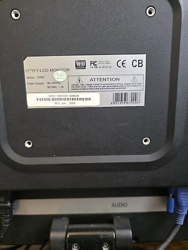 samsung 17: NEXUS 17" TFT-LCD monitor - Model: 7009S - Ekran diaqonalı: 17" - — 2