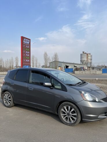 Honda: Honda Fit: 2012 г., 1.5 л, Автомат, Бензин, Хэтчбэк