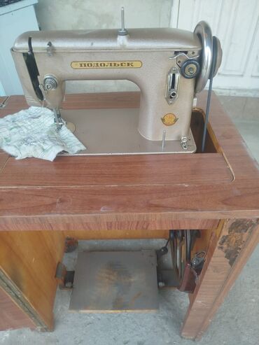 стол для швейной машины бу: Швейная машина Полуавтомат