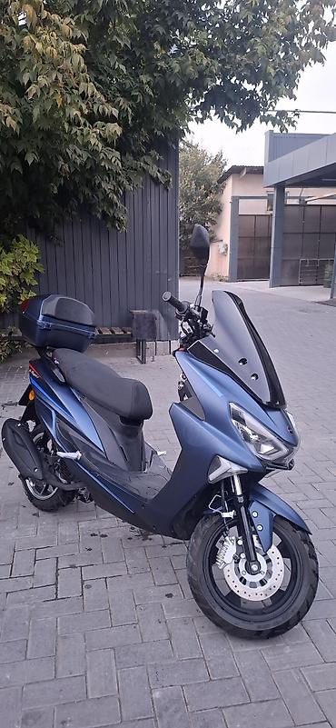 Скутеры: Скутер / максискутер J-Tiger (150 см³, вариатор CVT). ​Юридическая — 2