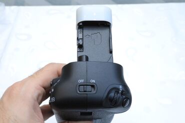 canon eos 60d: Canon EOS Grip bg-e20 üçün battery grip