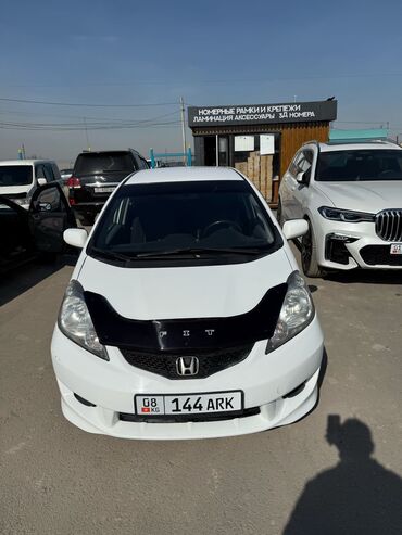 продаю хонда фит 1 5: Honda Fit: 2008 г., 1.5 л, Автомат, Бензин