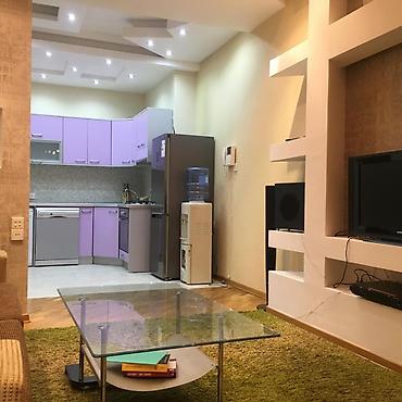 kiraye menzil: İcarəyə verilir 2 otaqlı yeni tikili 66 m², 28 May m. 1 000 AZN/ay 2 — 1