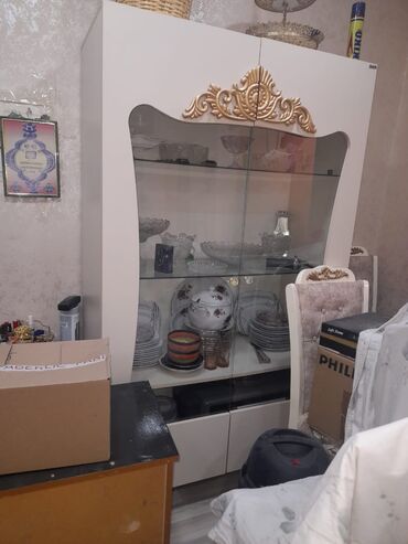 mətbəx mebelləri islenmis: İşlənmiş, Açılan, 2 qapılı Düz dolab, Servant