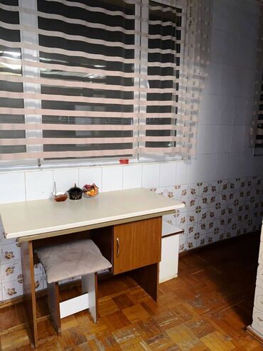 Köhnə tikili: Bakı, 4 otaqlı, Köhnə tikili, 120 kv. m -da lalafo.az — 14 Köhnə tikili: Bakı, 4 otaqlı, Köhnə tikili, 120 kv. m — 14