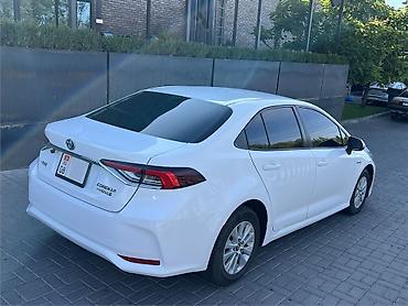 corolla s: Toyota Corolla: 2020 г., 1.8 л, Вариатор, Гибрид, Седан — 3