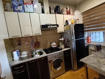 Həyət evləri və villaların satışı: 3 otaqlı, 6 kv. m, Kredit yoxdur, Orta təmir — 14