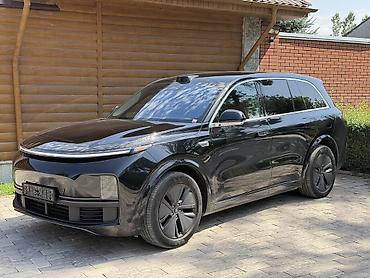 дачик движения: Lixiang L8: 2024 г., 1.5 л, Автомат, Гибрид, Кроссовер — 3