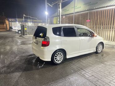 Honda: Honda Fit: 2004 г., 1.3 л, Вариатор, Бензин, Хэтчбэк — 1