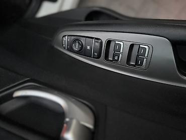 e34 520: Kia K5: 2022 г., 2 л, Автомат, Газ, Седан — 9