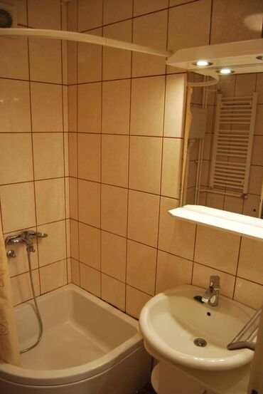 Dugoročni najam stanova: 2 sobe — 5