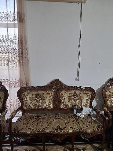 Divanlar: Divan, İşlənmiş, Açılmayan, Bazasız, Nabuk, Çatdırılma yoxdur — 2