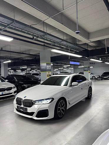 BMW: BMW 5 series: 2021 г., 2 л, Гибрид — 2