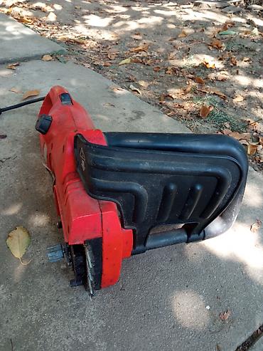 bušilica: Električna lančana testera Black & Decker, dužina mača 40 cm. - — 3