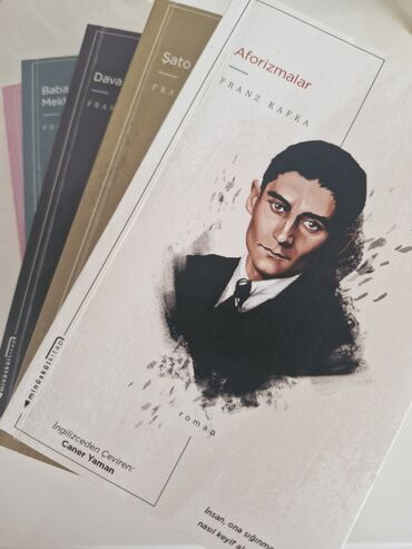 usaq ucun evcikler: Kafka 7 kitab seriyası Türk dilindədir. Yalnız "Aforizmlər" kitabı
