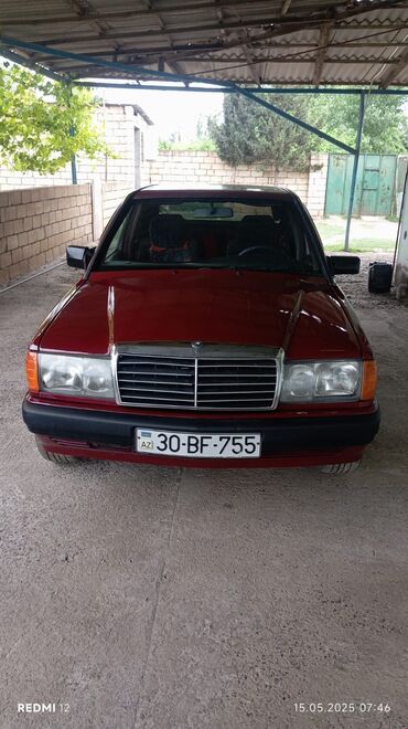 Mercedes-Benz: Mercedes-Benz