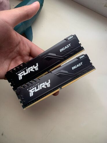оперативная память 3200: Оперативная память, Kingston Fury, 16 ГБ, DDR4, 3200 МГц, Для ПК