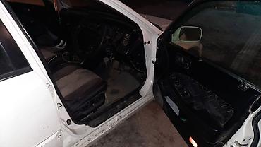 Honda: Honda Accord: 2000 г., 2.3 л, Автомат, Универсал — 10