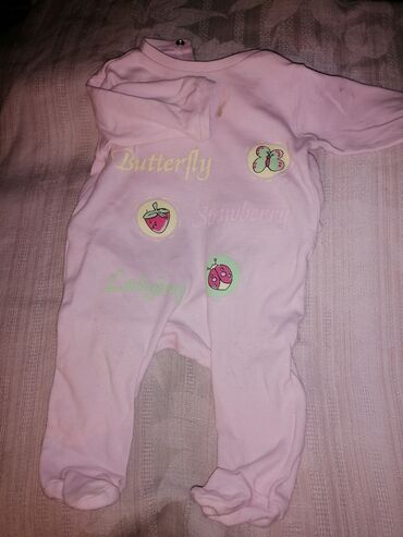 Другие детские вещи: Продаю детские вещи от 0 мес до 6мес. Очень много разных вещей на — 20