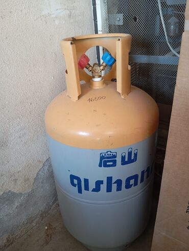 газовый оборудование: Внутри с фрионом 134 можем договориться. Промышленный газовый баллон