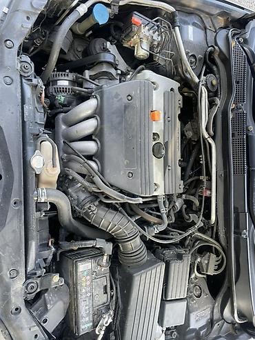 челленджер авто: Honda Accord: 2003 г., 2 л, Автомат, Газ, Седан — 8