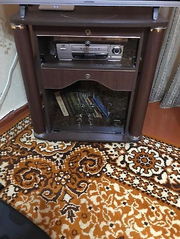 İşlənmiş, Düz TV altlığı, Polkalı, Taxtalı, Azərbaycan