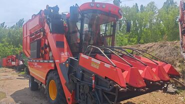 Комбайны: 2023г YHMAC кукурузный комбайн,280л.с, CIP 30000＄