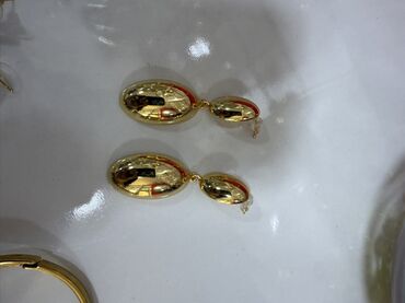 Bijuteriya dəstləri: Qadın bəzək aksesuarları – geniş seçim Məhsullar: - Qızılı tonlarda — 85